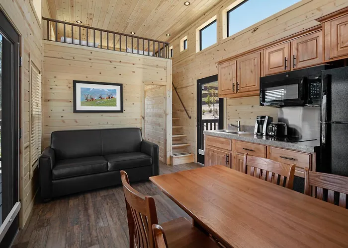 Jellystone Park™ At Larkspur
